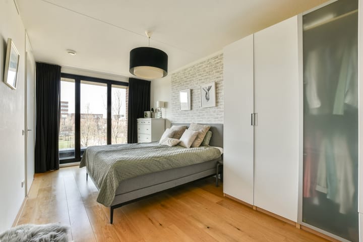 Foto 11 van Erich Salomonstraat 122