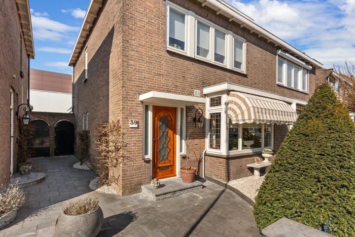 Foto 55 van Merwestraat 39