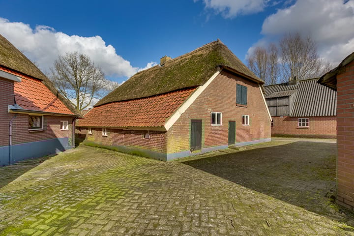 Foto 43 van Schreursweg 1