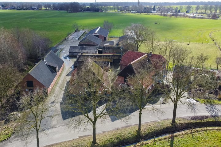 Foto 53 van Schreursweg 1