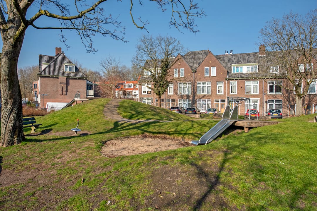 Photo 32 of Simonsstraat 95