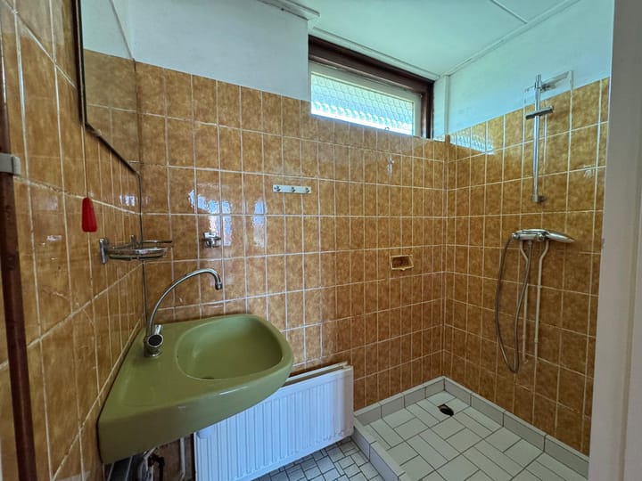 Foto 13 van Canisvlietstraat 12