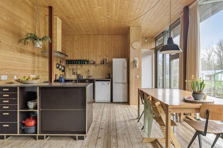 Photo 14 of Emile Durkheimweg 169