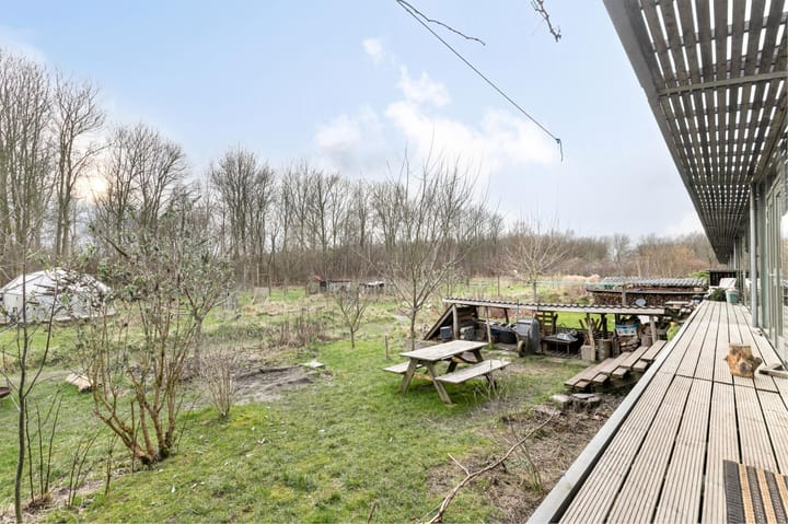 Photo 31 of Emile Durkheimweg 169