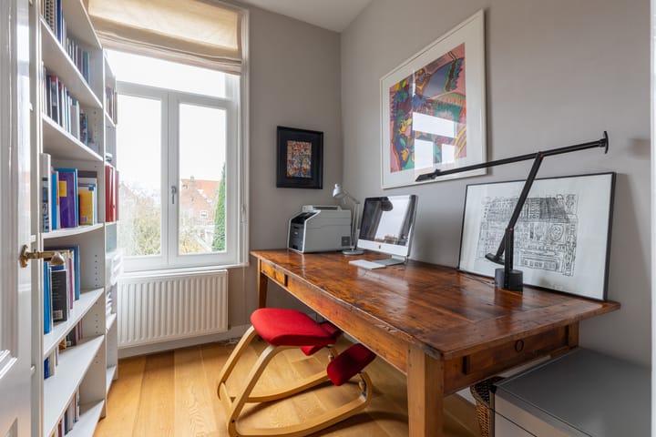 Foto 23 van Huizerpoortstraat 4