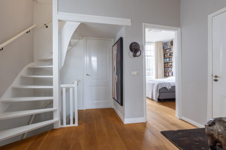 Foto 25 van Huizerpoortstraat 4