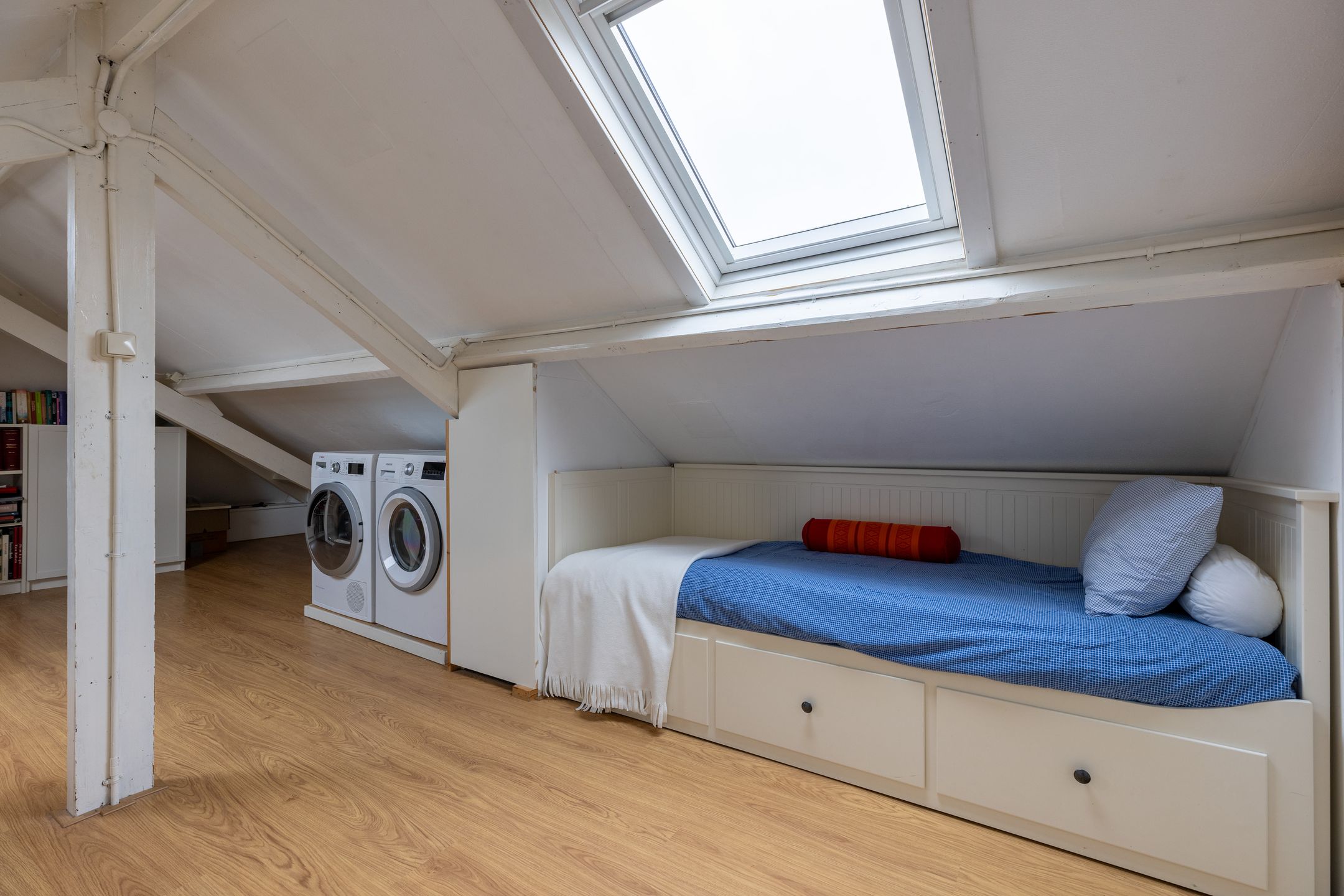 Foto 27 van Huizerpoortstraat 4