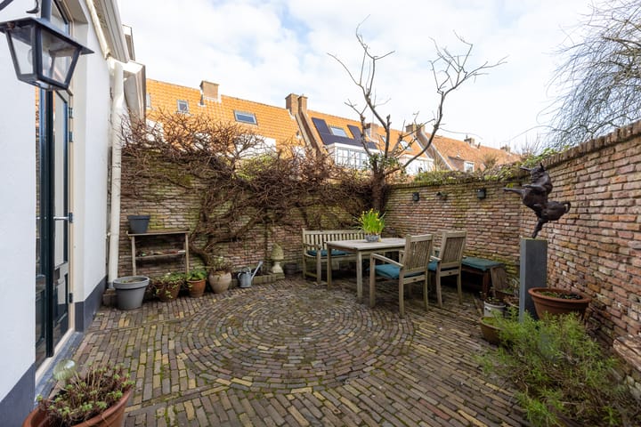 Foto 29 van Huizerpoortstraat 4