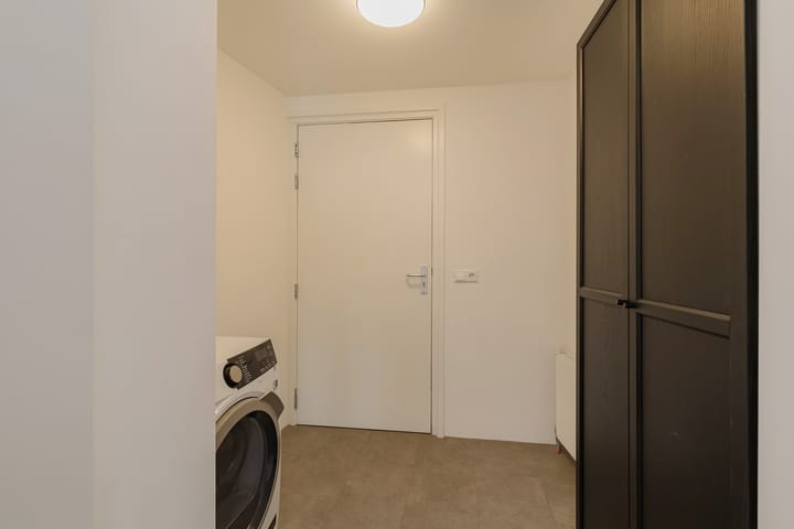 Foto 25 van L. Springerstraat 93