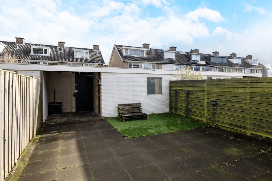 Photo 37 of Meent 45