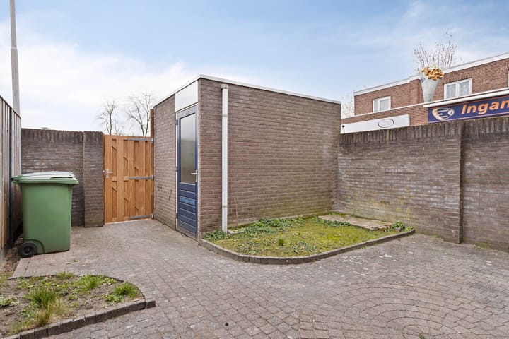 Photo 25 of Hoogstraat 52