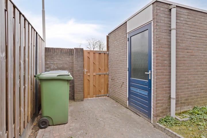 Photo 28 of Hoogstraat 52