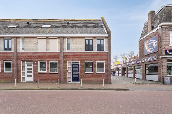 Photo 33 of Hoogstraat 52
