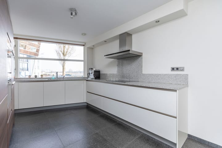 Foto 14 van Pontonweg 5