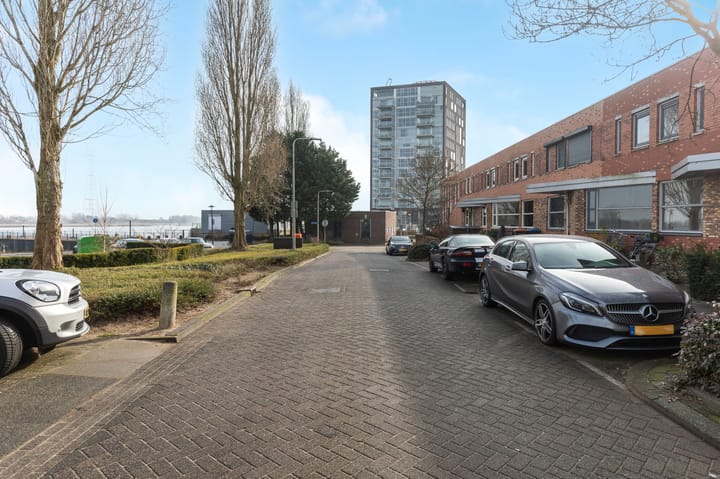 Foto 42 van Pontonweg 5