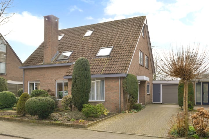 Foto 1 van Parklaan 6