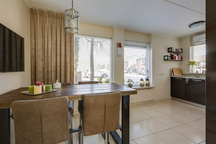 Foto 17 van Marshallstraat 1