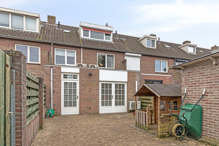 Foto 20 van Meidoornstraat 21