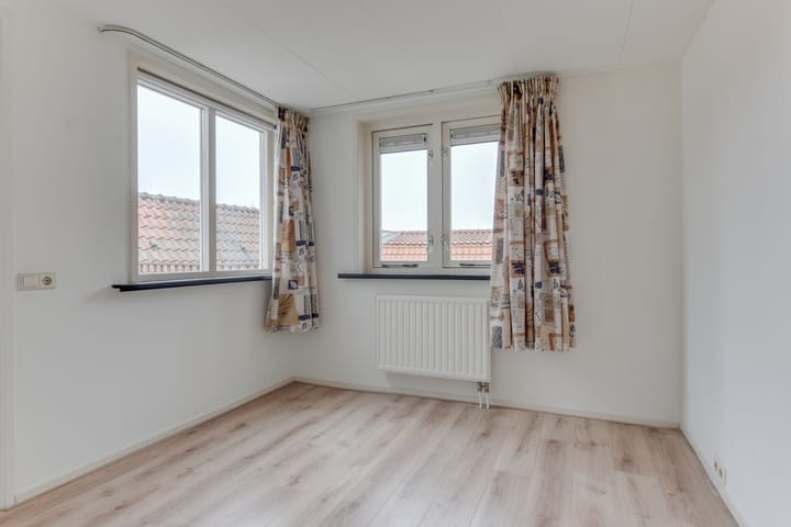 Foto 13 van Laat 131-B