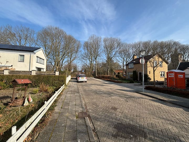 Foto 3 van Burg. Burgerstraat 23