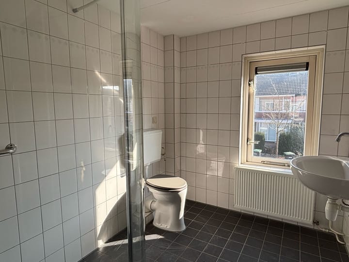 Foto 18 van Burg. Burgerstraat 23