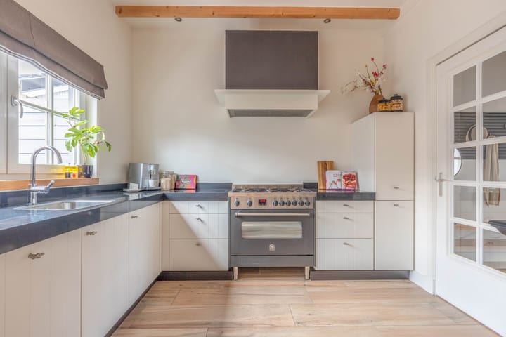 Photo 3 of Burg. Gaarlandtstraat 10