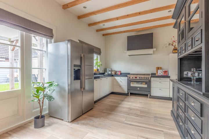 Photo 15 of Burg. Gaarlandtstraat 10