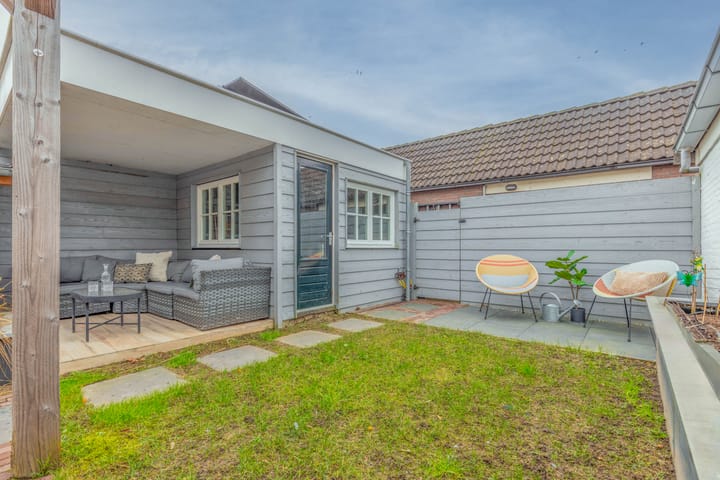 Photo 36 of Burg. Gaarlandtstraat 10