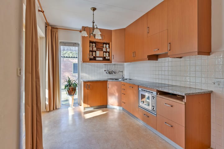 Photo 10 of Parallelweg 1