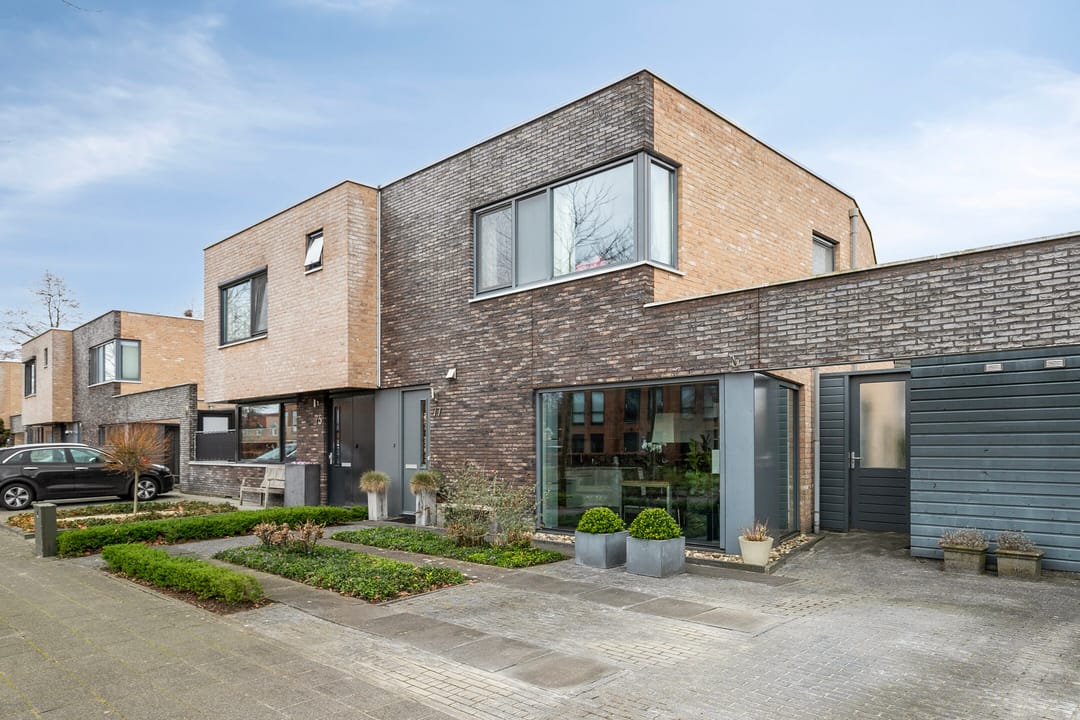 Foto 1 van Grasland 77