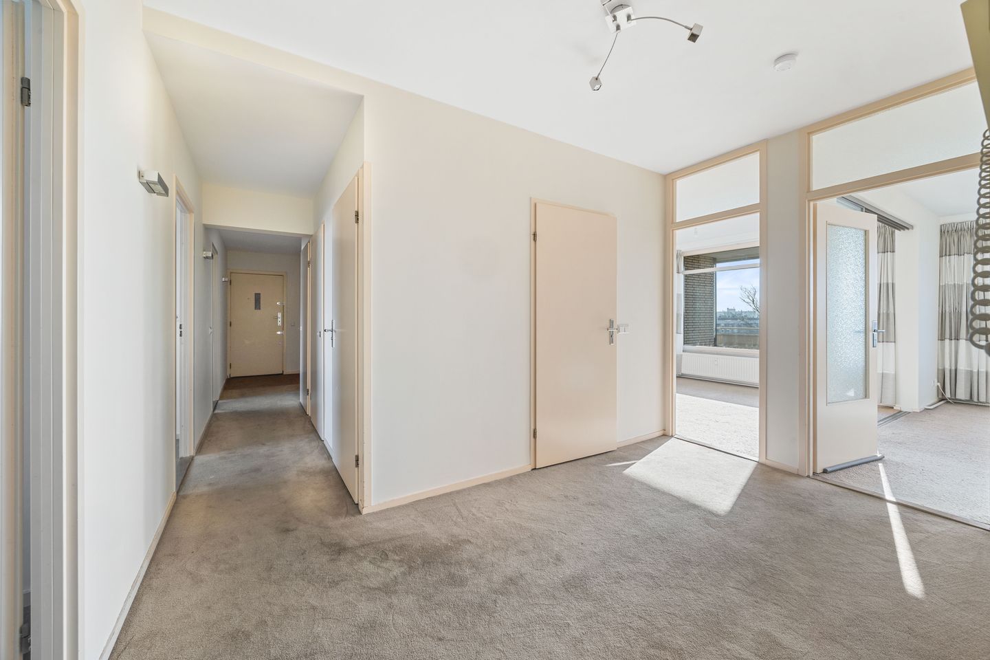 Foto 10 van Monseigneur van Steelaan 243