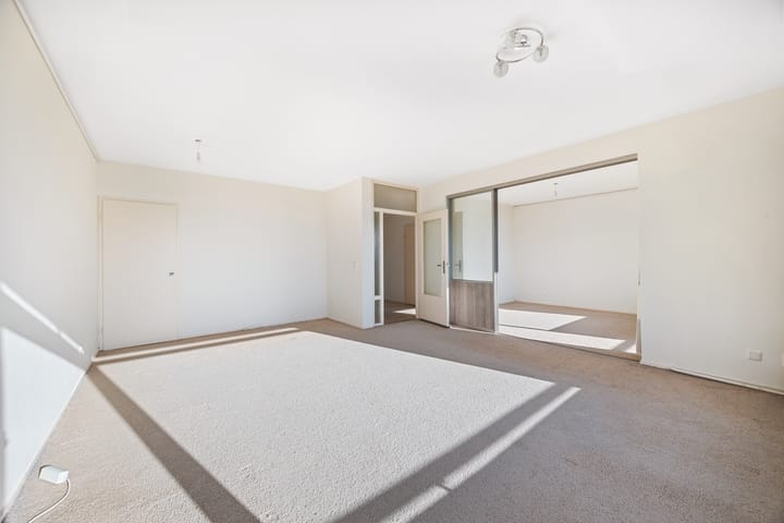 Photo 13 of Monseigneur van Steelaan 243