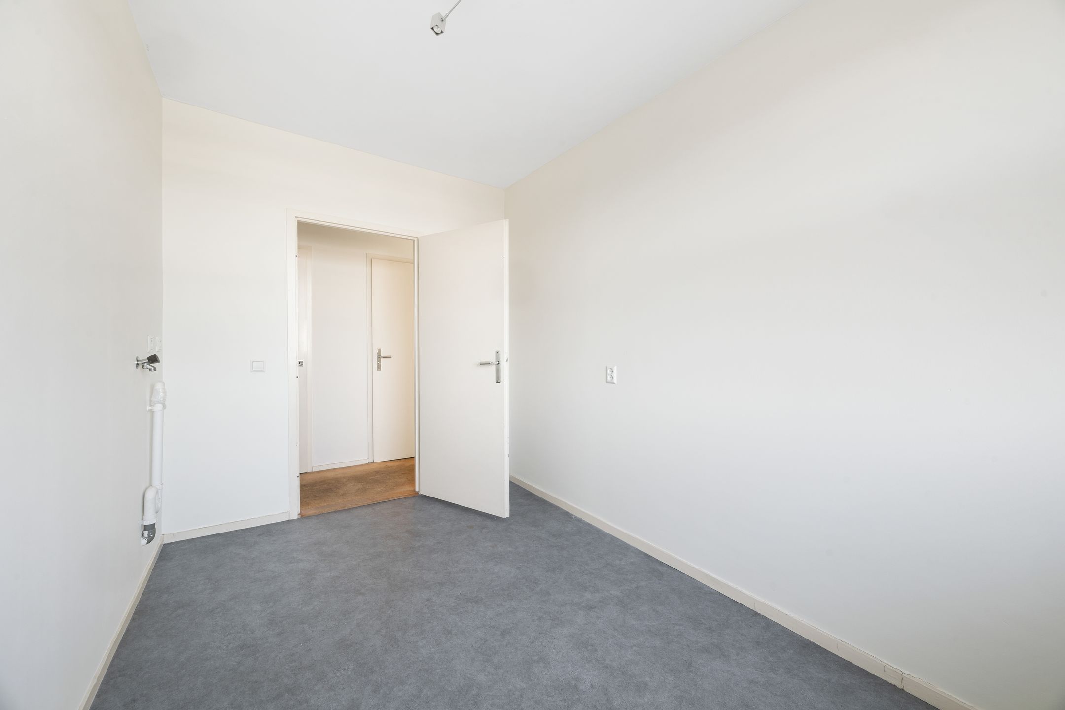 Foto 30 van Monseigneur van Steelaan 243