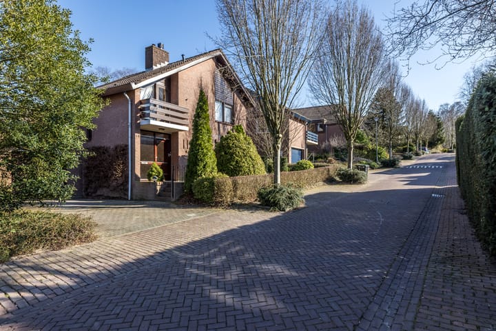 Foto 48 van Beatrixstraat 14