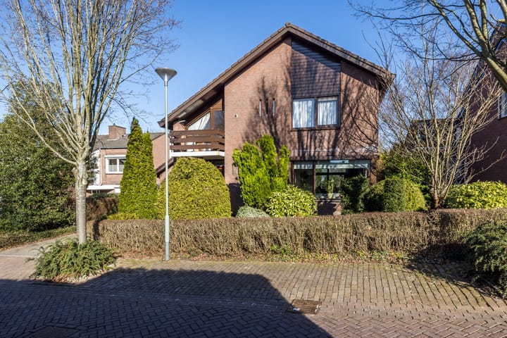 Foto 50 van Beatrixstraat 14