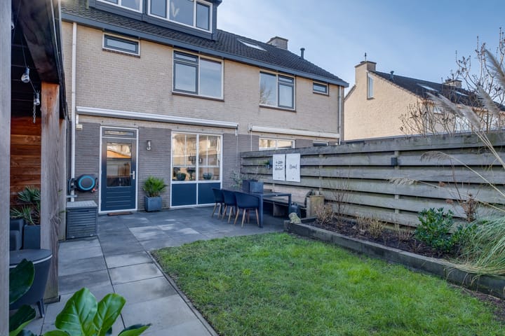 Foto 44 van Anne Franklaan 23