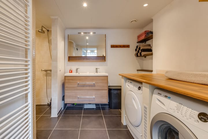 Foto 17 van Schoolstraat 137-A