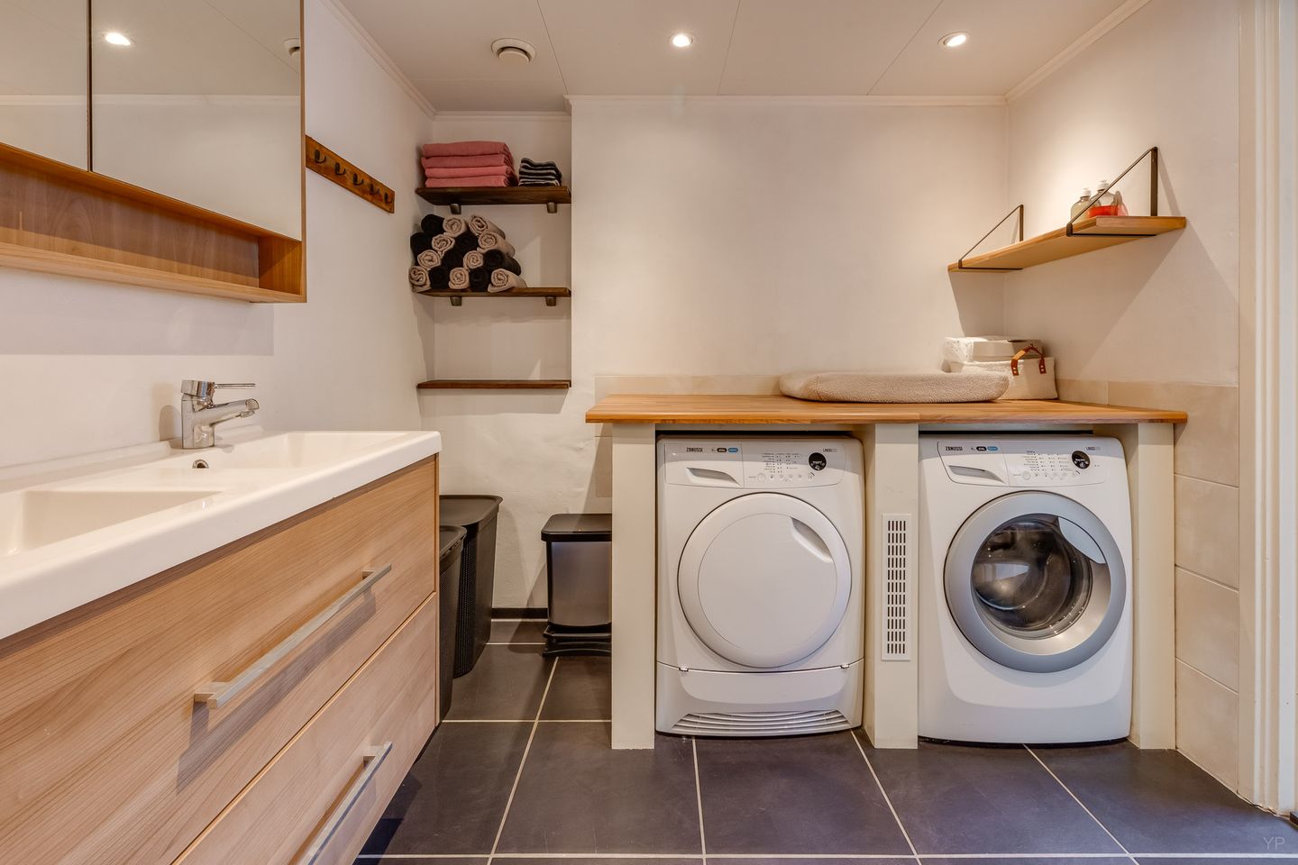 Photo 19 of Schoolstraat 137-A