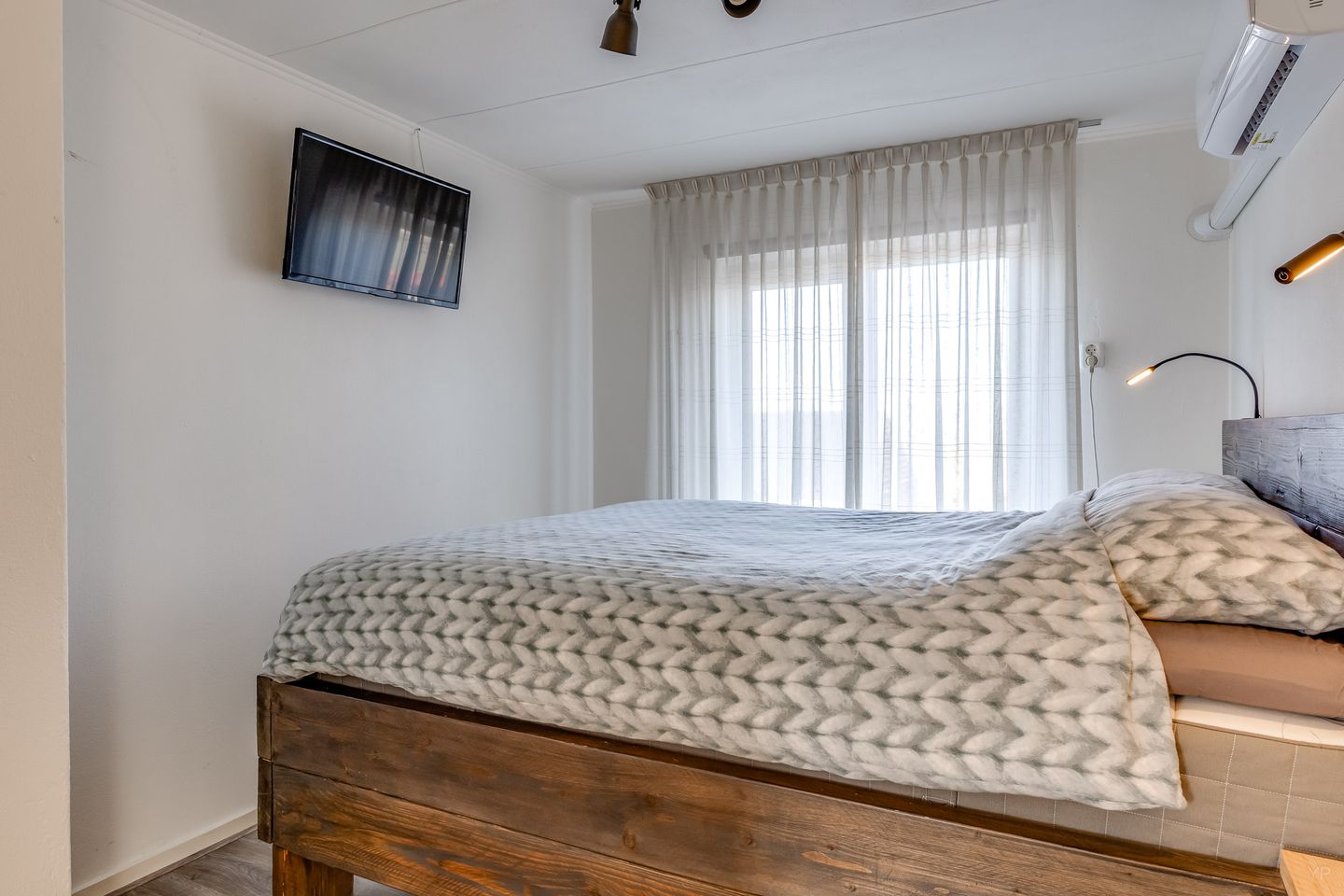 Photo 29 of Schoolstraat 137-A