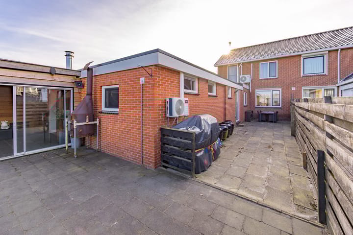 Foto 37 van Schoolstraat 137-A