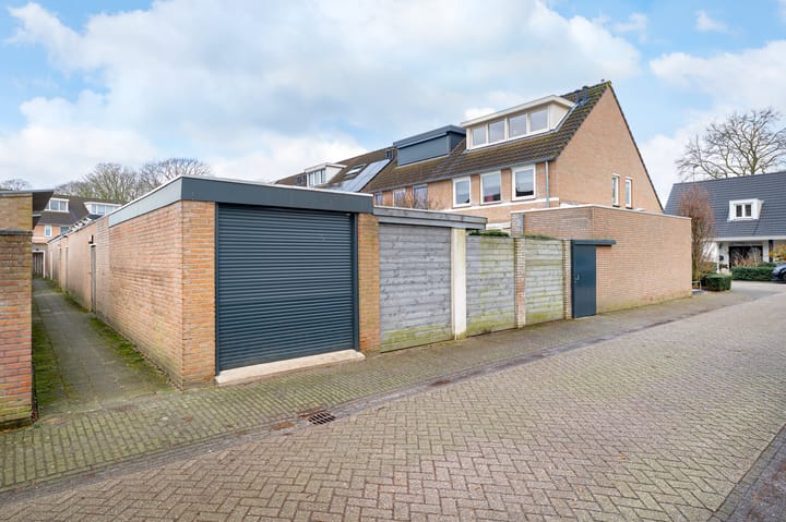 Foto 37 van Klaproosstraat 12