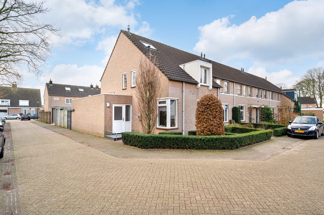 Foto 38 van Klaproosstraat 12