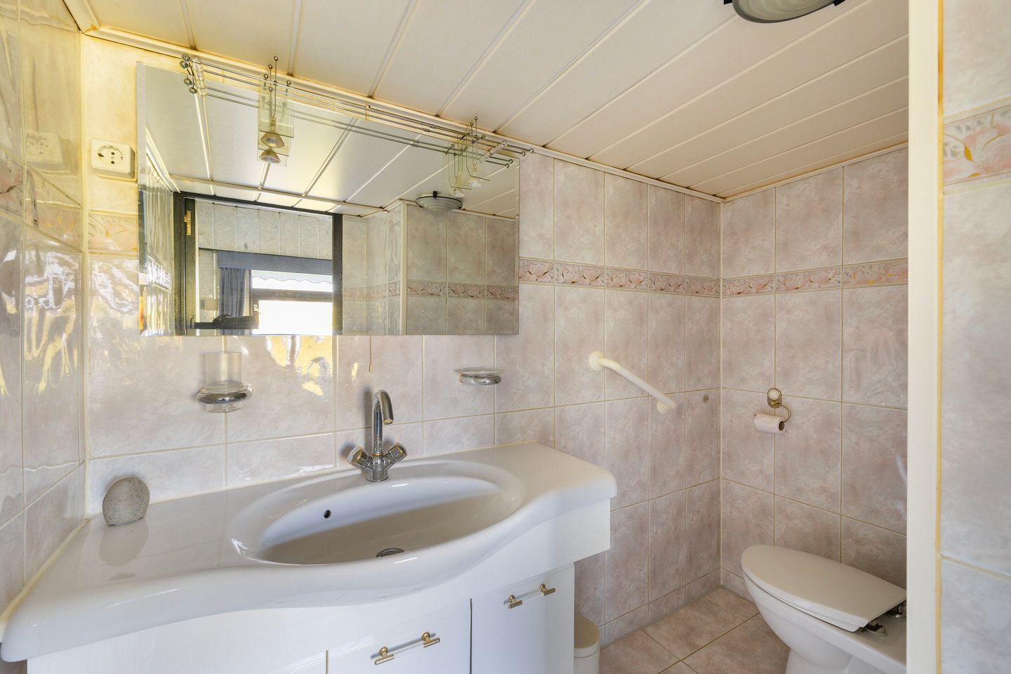 Foto 29 van D v Voornelaan 17