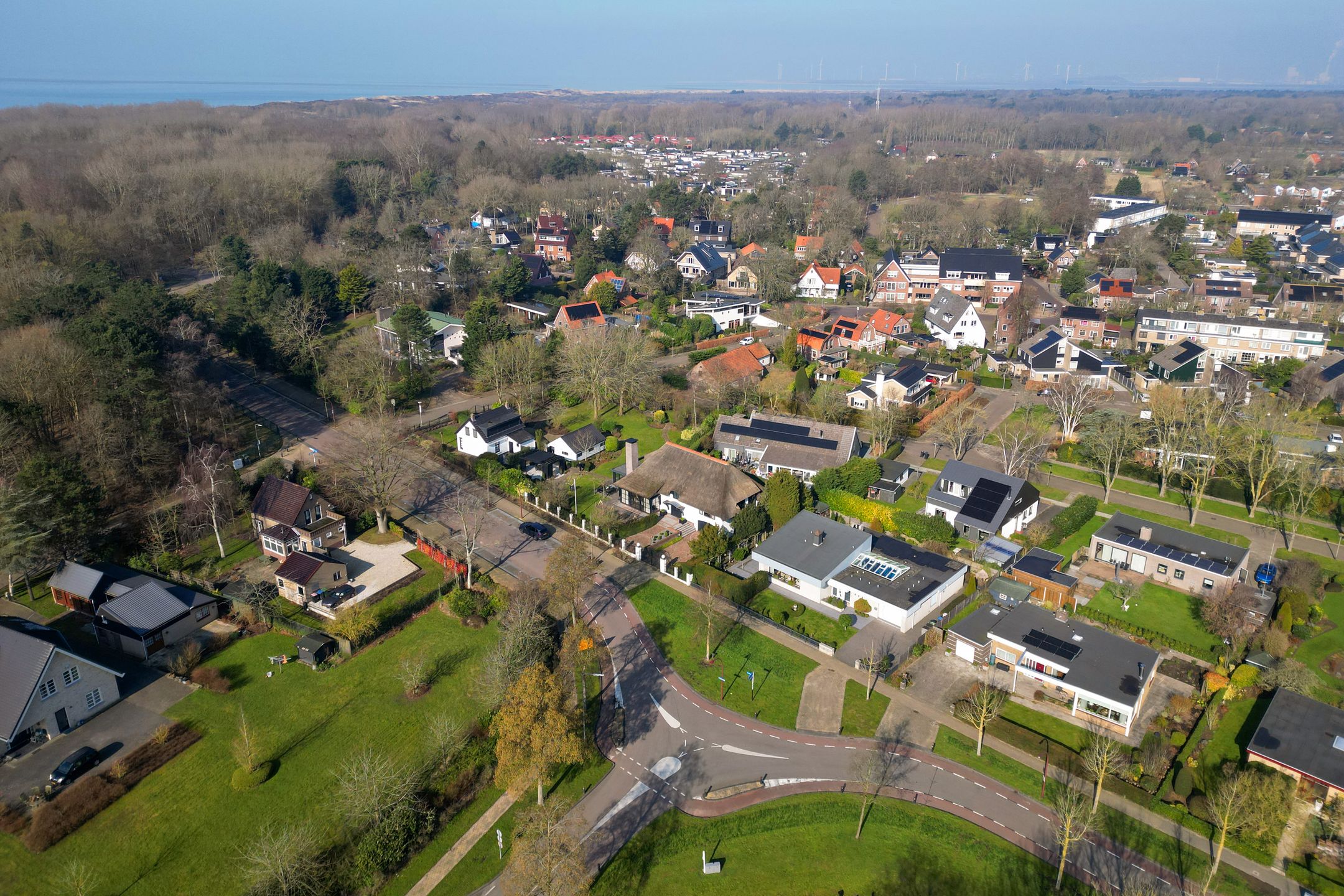 Foto 45 van D v Voornelaan 17