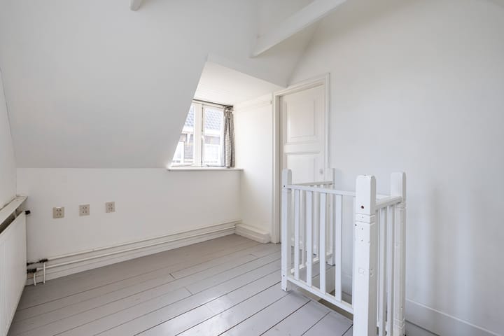 Foto 12 van Venestraat 45