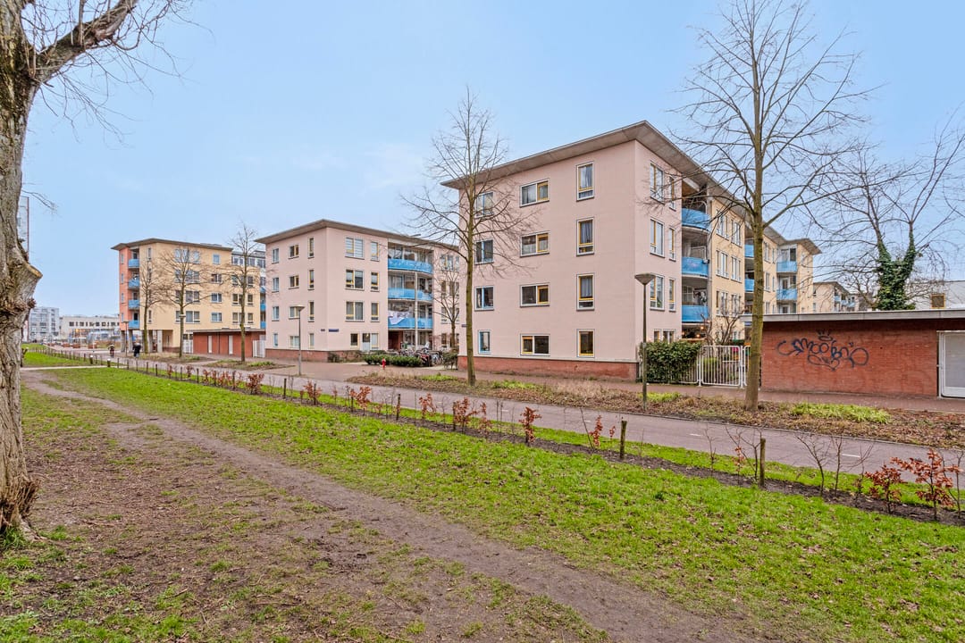 Foto 32 van J.C. van Epenstraat 73