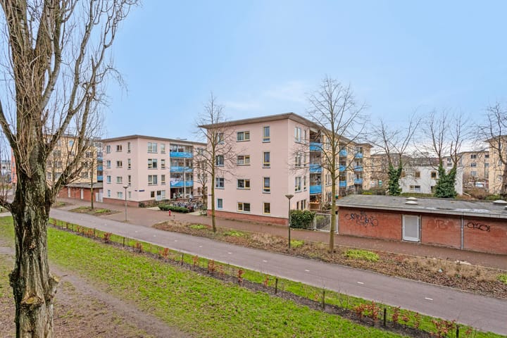 Foto 33 van J.C. van Epenstraat 73