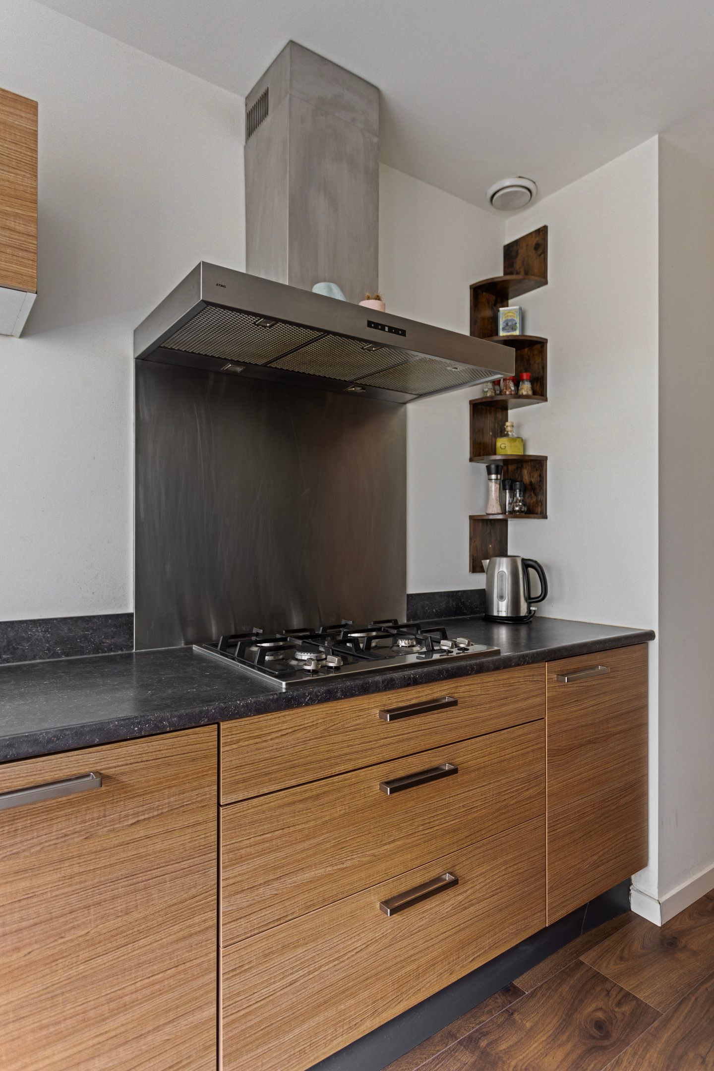 Foto 10 van J.C. van Epenstraat 73