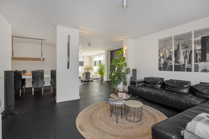 Foto 8 van De Jonglaan 41