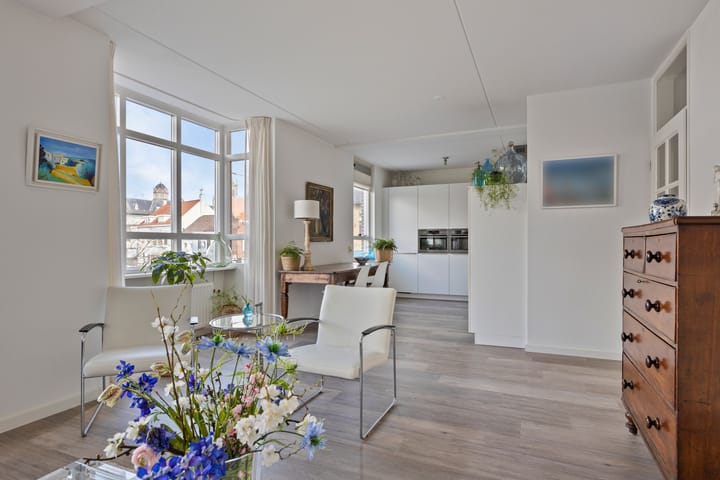 Foto 15 van Westsingel 8